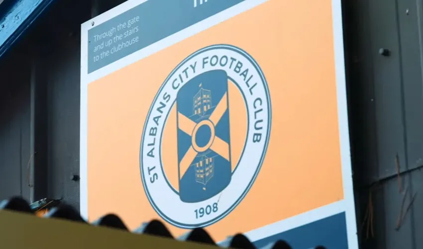 Huy hiệu (logo) biểu tượng của câu lạc bộ St Albans City FC