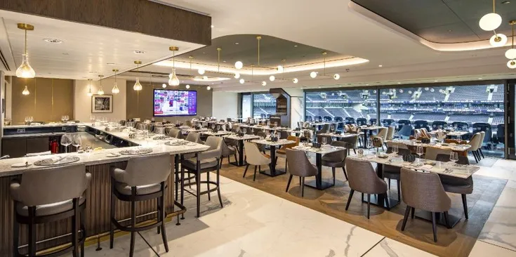 Không gian sang trọng tại H Club, khu vực Hospitality đẳng cấp ở Tottenham Hotspur Stadium