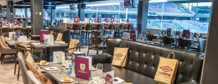 Không gian sang trọng tại khu vực Hospitality của sân Turf Moor