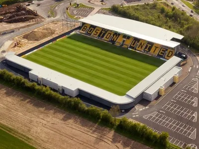 Toàn cảnh sân vận động Boston Community Stadium nhìn từ trên cao