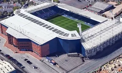 Toàn cảnh sân vận động The Hawthorns nhìn từ trên cao, sân nhà của West Bromwich Albion